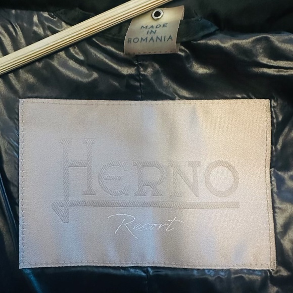 Herno Satin A-Line Down Coat Size 36 - Picture 12 of 12